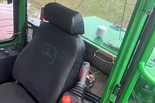 2015 John Deere 437D Log Loader